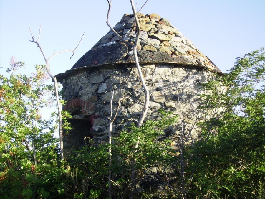 Antica polveriera a Libiola (foto Panoramio)